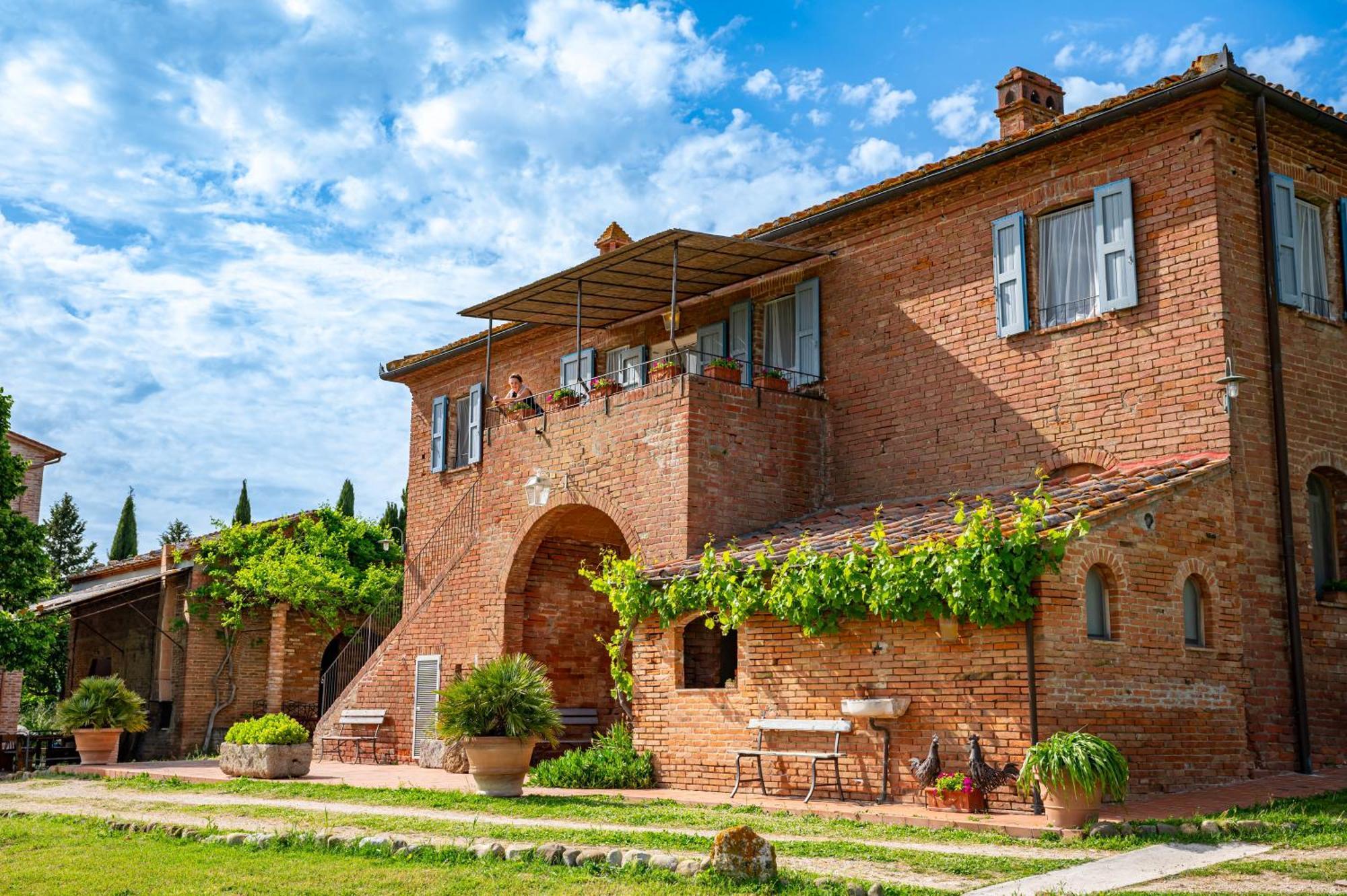 Agriturismo Poggio Antico Binami エクステリア 写真